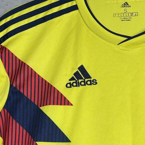 ADIDAS Federacion Colombiana Jersey Mens Small Yellow De Futbol Soccer Climalite - Picture 3 of 16